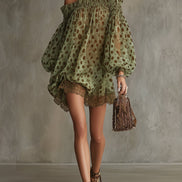 Vestido Mini Verde Oliva con Lunares y Hombros Descubiertos