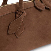 Bolso tote de piel de becerro de ante con doble cremallera y bandolera