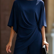 Genoveva | Conjunto de Blusa con Manga Capa y Pantalón Ancho