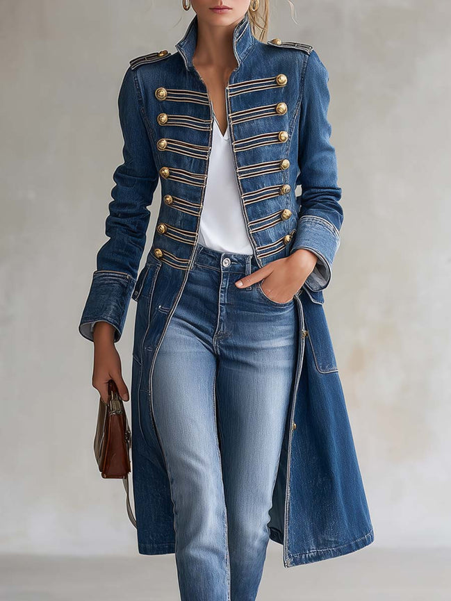 Abrigo vaquero largo entallado estilo militar con botones dorados para mujer