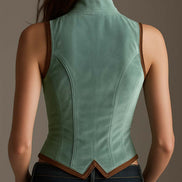 Chaleco Slim Fit de Terciopelo Verde Salvia con Ribete de Cuero