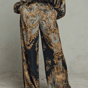 Conjunto Retro con Estampado Barroco Escote en V Profundo