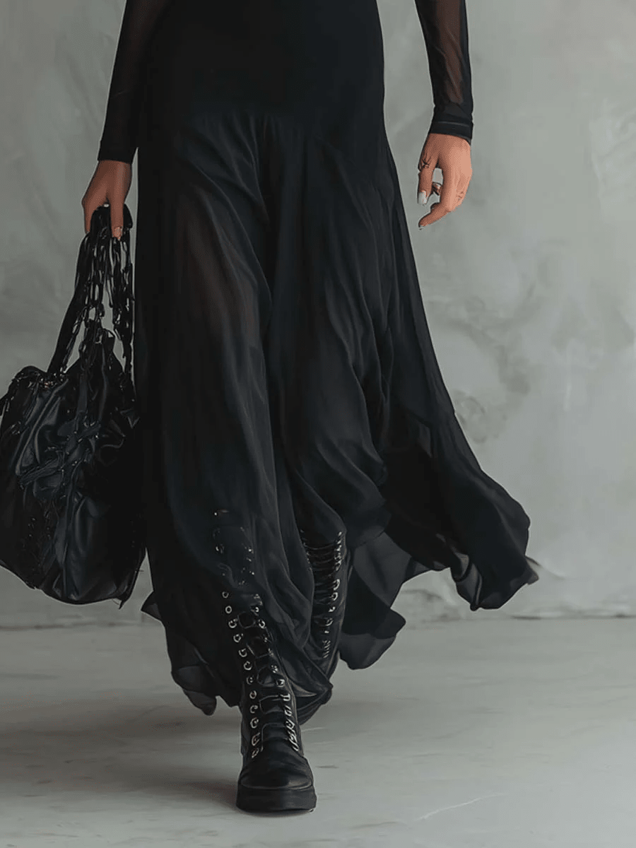 Vestido Maxi Negro de Tul con Detalle Patchwork