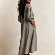Vestido Maxi Holgado a Rayas con Cuello Contraste en Negro