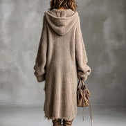 Linden | Vestido Midi de Punto Afelpado con Capucha