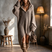 Linden | Vestido Midi de Punto Afelpado con Capucha