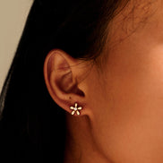 Pendientes de Flor Elegante