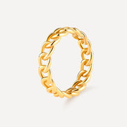 Anillo entrelazado elegante
