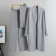 Conjunto 3 piezas de viscosa con top canalé y cárdigan