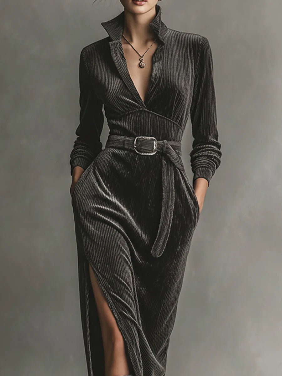 Vestido de Pana Elegante con Cuello Anudado y Aberturas Laterales