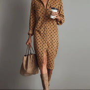 Vestido Midi con Lunares y Cuello Camisa
