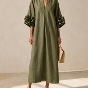 Vestido Midi Verde Oliva con Escote en V y Mangas Florales Extravagantes