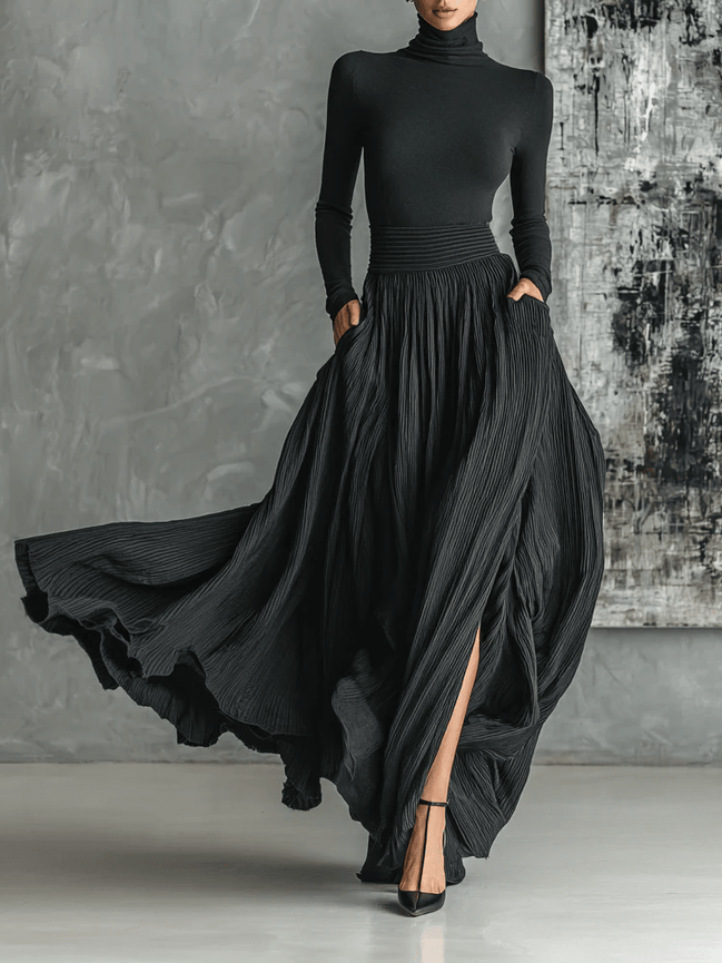 Conjunto Camiseta de Cuello Alto y Falda Plisada Todo Negro
