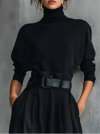 Conjunto Camiseta de Cuello Alto y Pantalón Recto Todo Negro con Cinturón