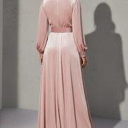 Vestido Maxi de Terciopelo Rosa Palo Elegante con Escote en V