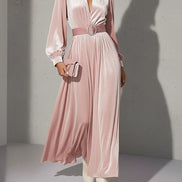 Vestido Maxi de Terciopelo Rosa Palo Elegante con Escote en V