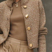 Cárdigan con Cuello Alto y Botones Color Camel