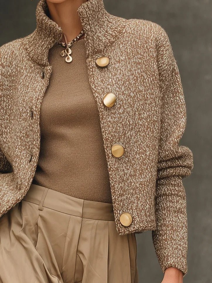 Cárdigan con Cuello Alto y Botones Color Camel