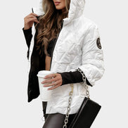 Christina™ | Chaqueta con capucha estilo patchwork