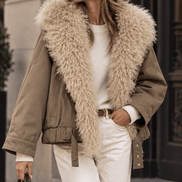Chaqueta Oversize con Cuello de Pelo Rizado