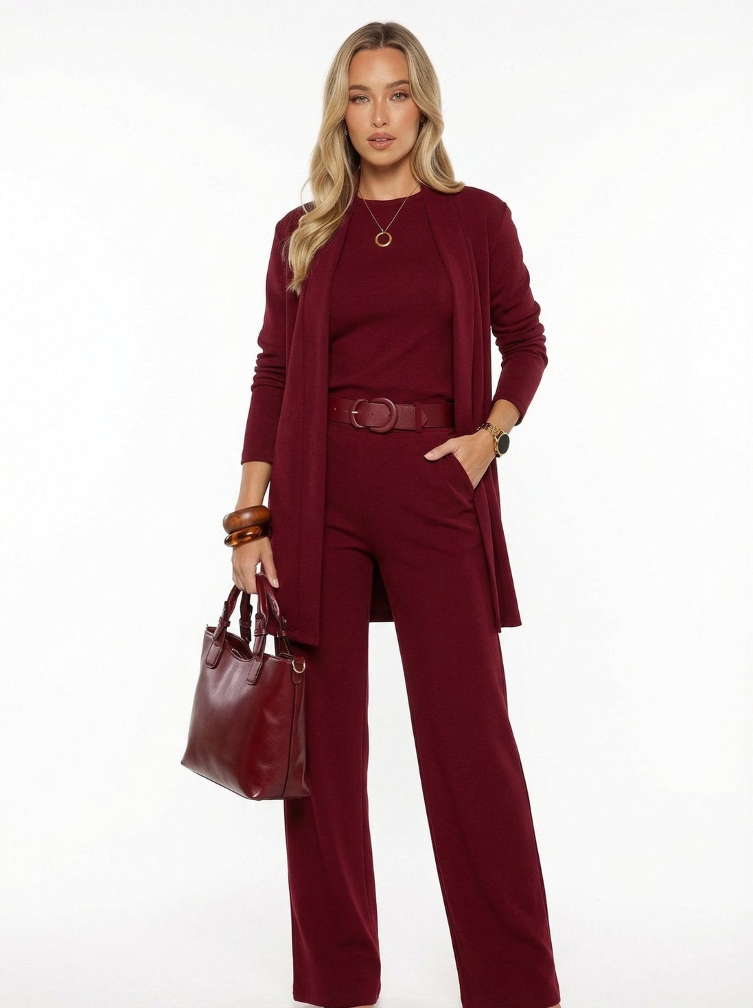 Conjunto cárdigan largo, top y pantalón
