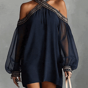 Vestido Mini con Hombros Descubiertos y Manga Larga de Chifón