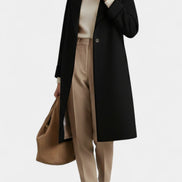Abrigo Oversize con Cuello Ancho