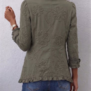 Chaqueta Bordada Verde con Volantes