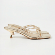 Sandalias con tacón Christina y detalle de nudo
