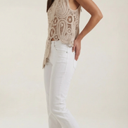 Blusa Asimétrica Delia con Detalles de Encaje