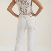Blusa Asimétrica Delia con Detalles de Encaje