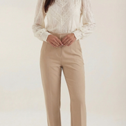 Blusa Estructurada de Manga Larga Loretta